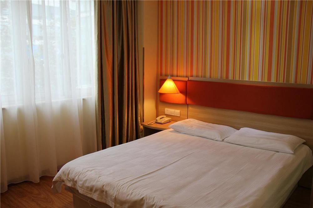 Home Inn Chengdu Kuanzhai Alley New City Square Exteriér fotografie