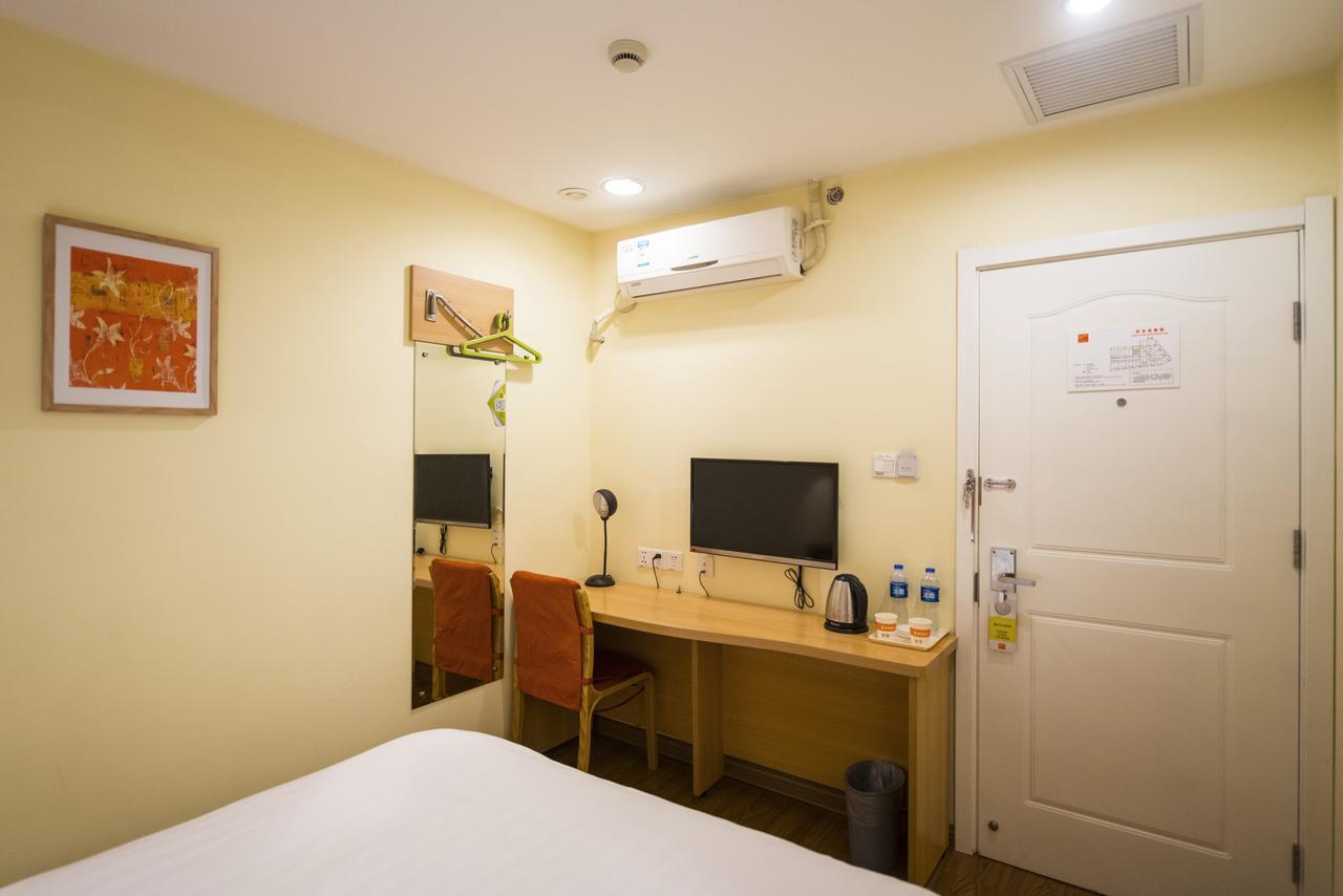 Home Inn Chengdu Kuanzhai Alley New City Square Exteriér fotografie