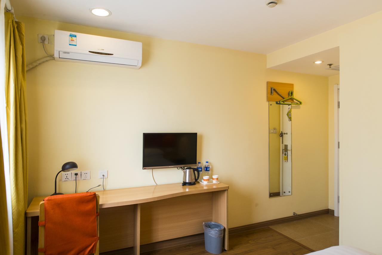 Home Inn Chengdu Kuanzhai Alley New City Square Exteriér fotografie
