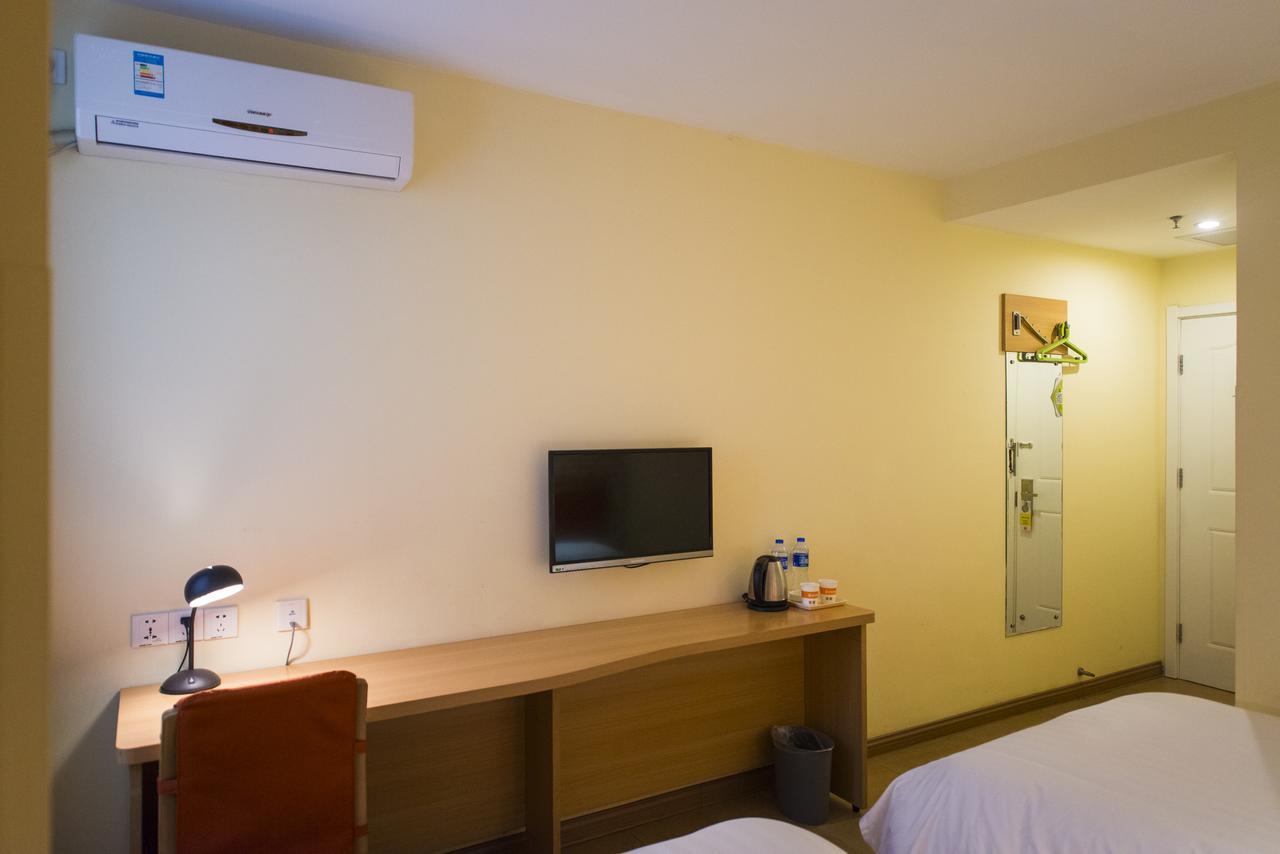 Home Inn Chengdu Kuanzhai Alley New City Square Exteriér fotografie